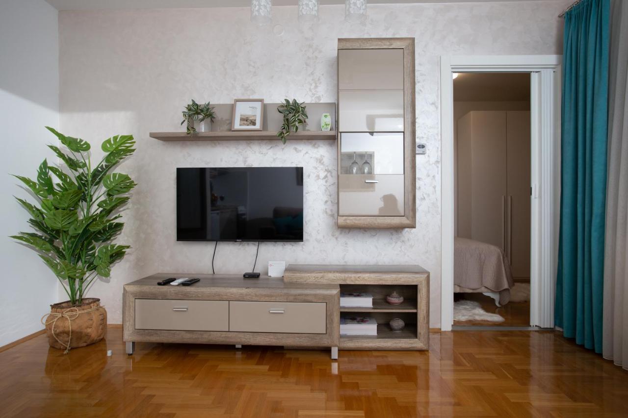 Apartman Sunset 스렘스카 미트로비차 외부 사진